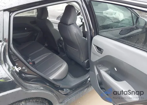 2026 Subaru Crosstrek Premium из США, поврежденный, VIN 4S4GUHD68T3701190